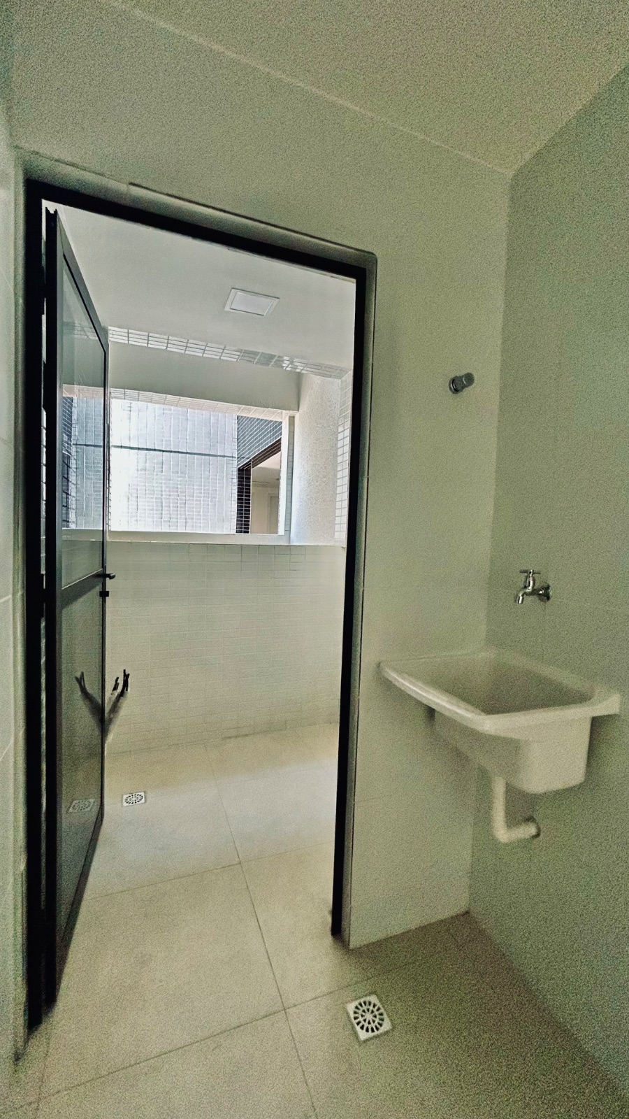 Apartamento 2 quartos (1 suíte) semimobiliado para alugar no Manaíra, em João Pessoa — foto 5
